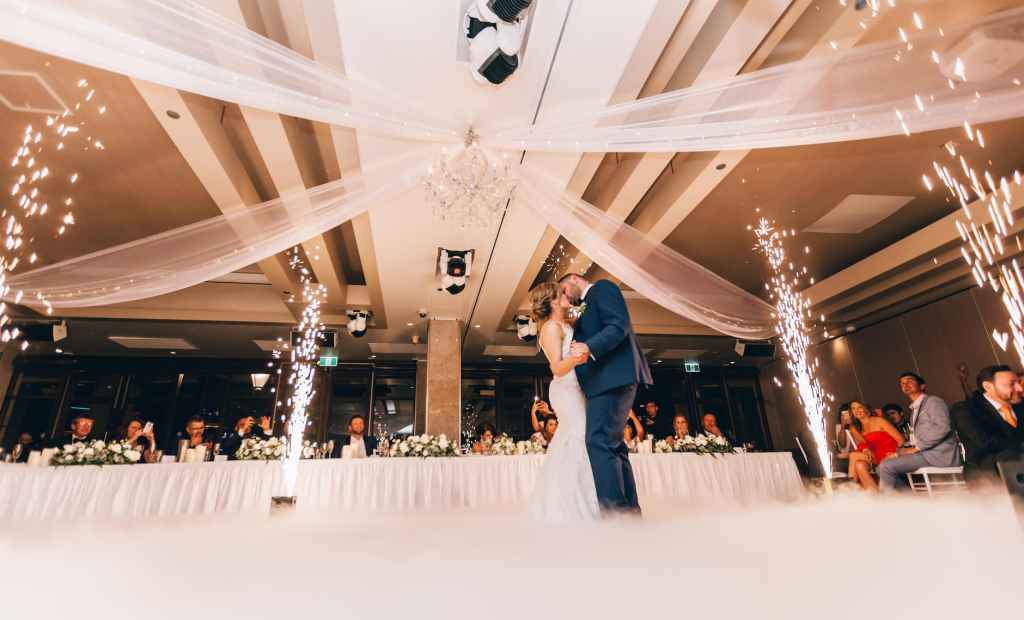 Things to consider when choosing your wedding venue